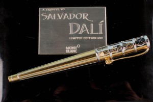Subasta 507 – Abril 2014. Lote n. 289: Estilográfica MONTBLANC, modelo “Tribute to Salvador Dalí”. Foto: Durán Arte y Subastas.