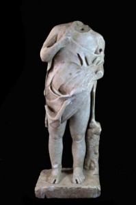 Lote 262, Subasta 520, Estatua de mármol blanco romana. Mayo 2015. Foto: Durán Arte y Subastas.